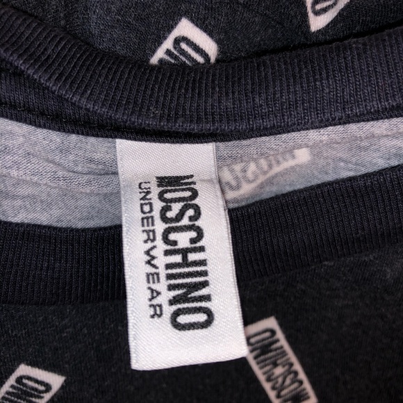Moschino all over logo men’s t-shirt size XS - Picture 5 of 7